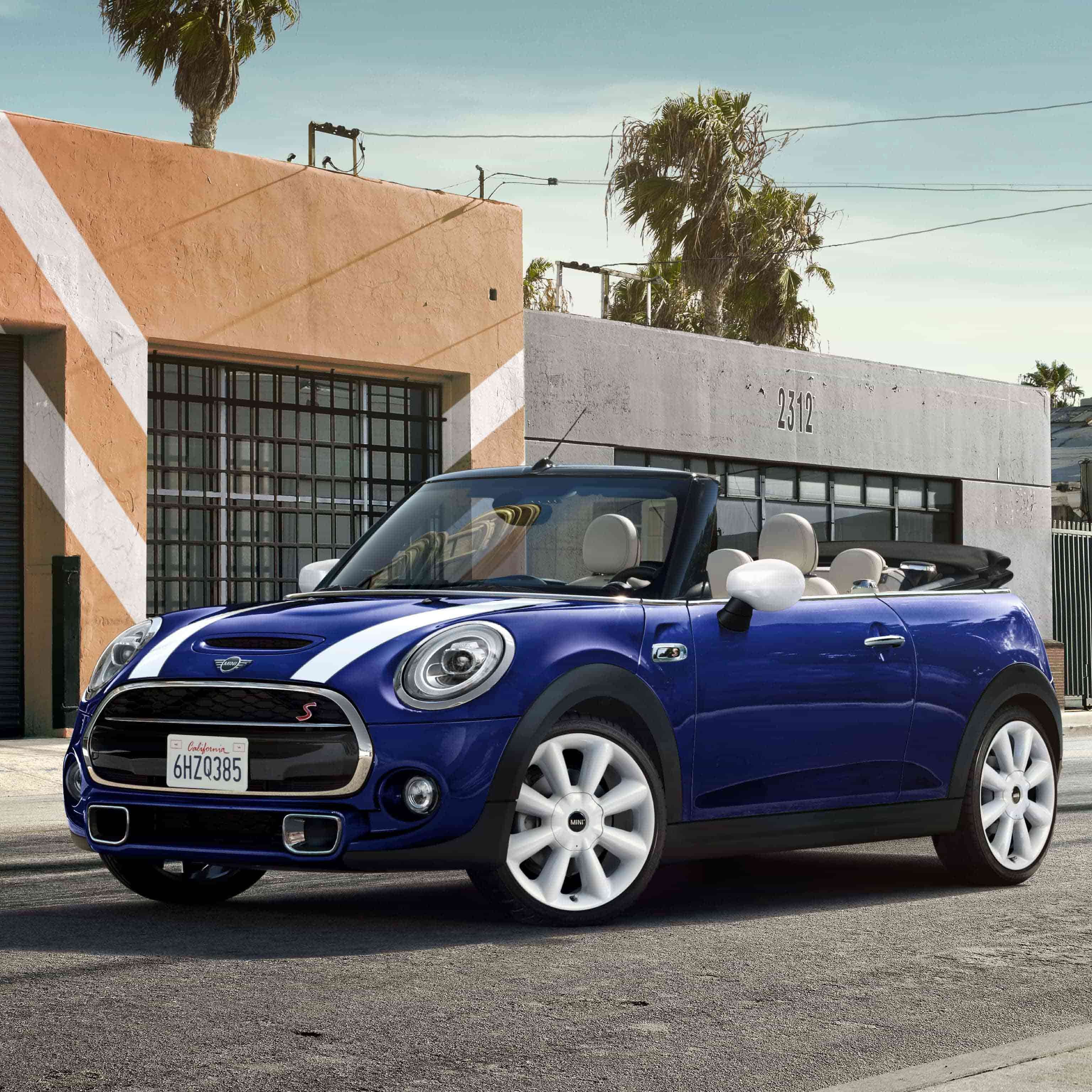 MINI CONVERTIBLE - INSIDE